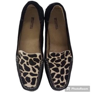 Michael Kors Black Loafers Womens size 8 preowned good condition